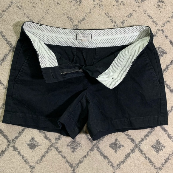 LOFT Pants - LOFT shorts | 00 | Black | GUC